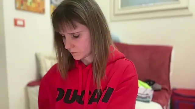 Olesia_93 Adlı Modelin Canlı XXX Sohbeti