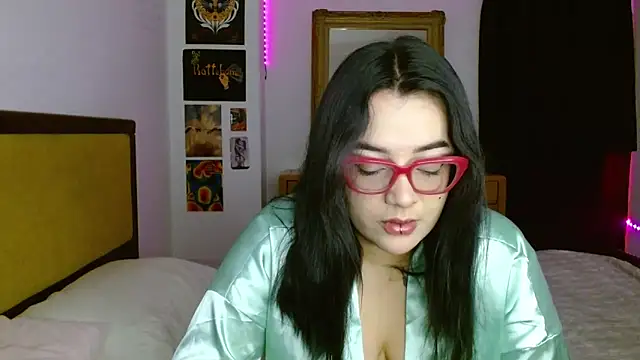 Nova-Satela's Live XXX Chat