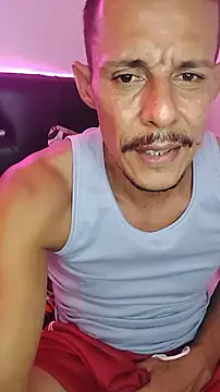 juanmaur22 Show in webcam