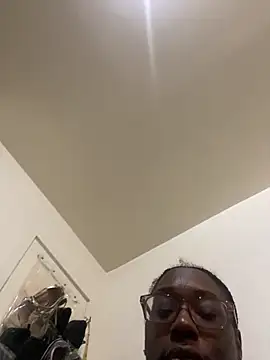 Sinfulwaterfalls élő XXX-chatje