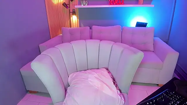 Czat XXX na żywo – janinne_lu