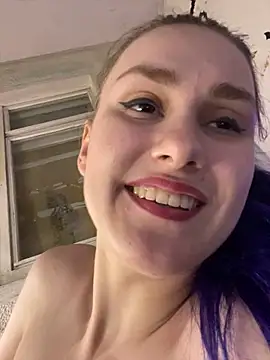 Erotic_Synth_Goddess Adlı Modelin Canlı XXX Sohbeti