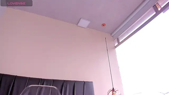 iisabella_noa élő XXX-chatje