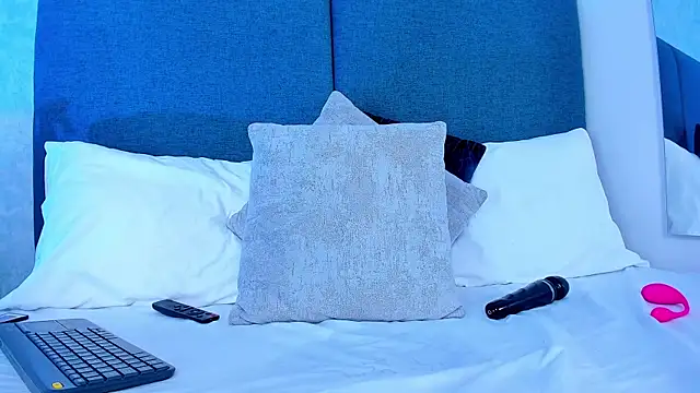 Laura_Ivy – Live XXX-chat