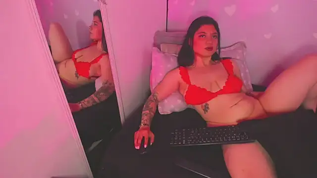 Czat XXX na żywo – DahliaCielo