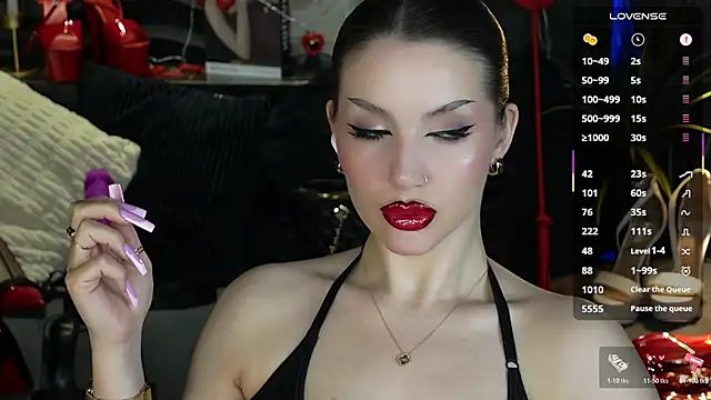 MistressDarsy's Live XXX Chat