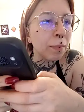 divine_eve লাইভ XXX চ্যাট