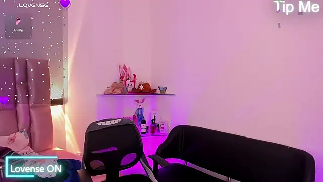 Chatroom XXX en direct de NikyBrookss