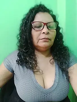 Amarantha25's Live XXX Chat