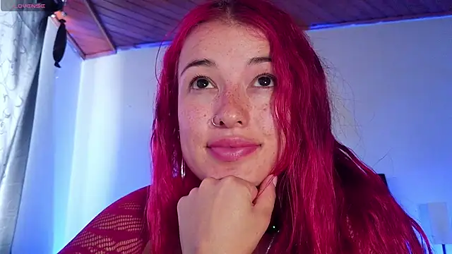 luccycollins_ Chat XXX live