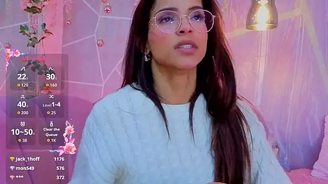 EmmyCortez's Live XXX Chat