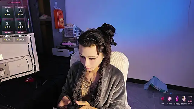 Rainbow-sweet's Webcam Show