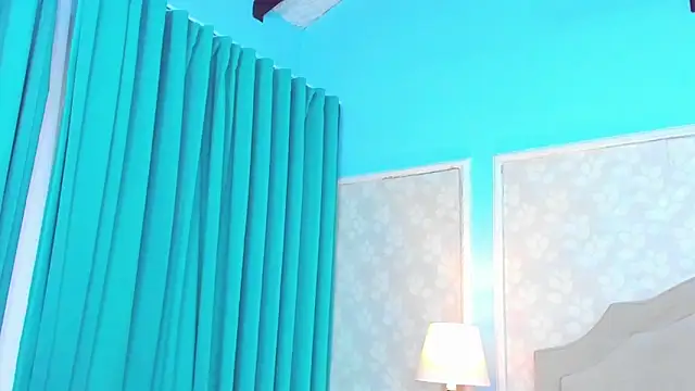 XXX chat uživo modela SamyySwet