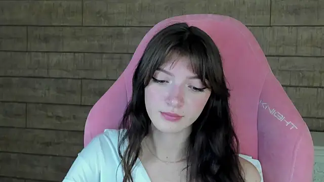 SophiaProve's Live XXX Chat