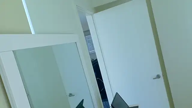 TheCrushExperience's Live XXX Chat