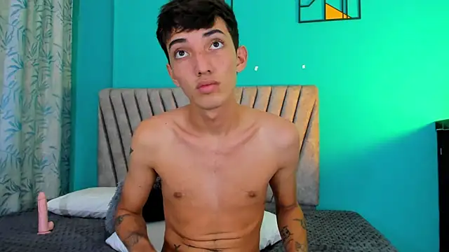 Maikol_Ortiz's Live XXX Chat