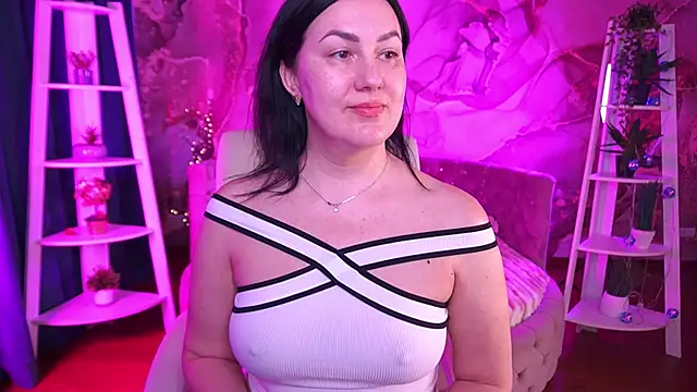 XXX chat uživo modela VelvetLuck