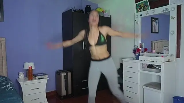 stephania_tのライブXXXチャット