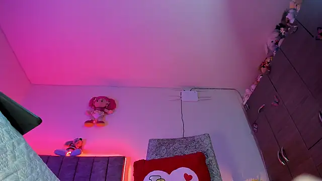 แชท XXX สดของ hot_Dariana_pantyhose