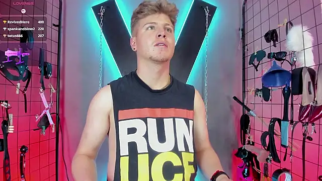 MrJustin_Brianna_BDSM's Live XXX Chat