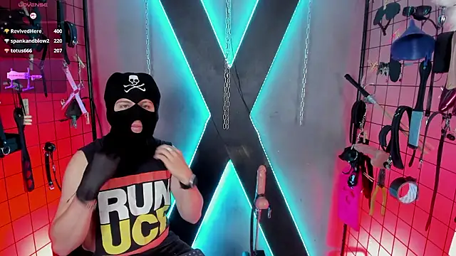 Show modela MrJustin_Brianna_BDSM na web-kameri