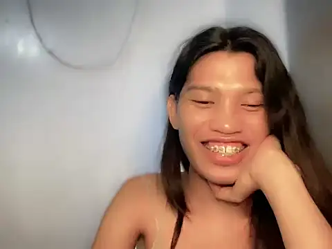 Chat +18 de Yourgoddess_jayve ao vivo