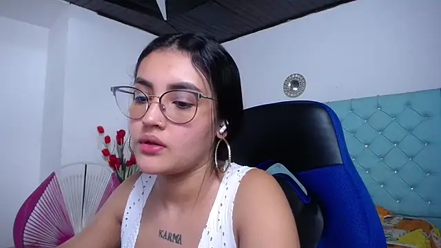 kathe-mills235 live XXX chat