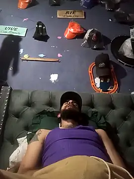 hairy_mannn – Live XXX-chat