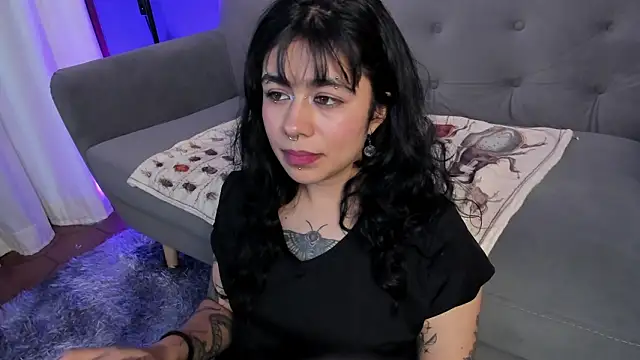 XXX chat uživo modela flower_smith_