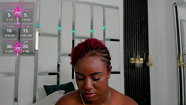 Webkamerová show laia_fisher_