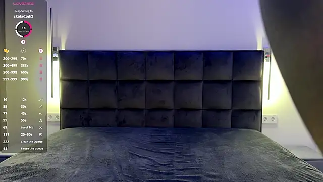 GoldieHarrington live XXX chat