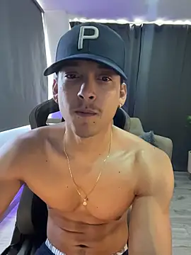 Liam_V's Live XXX Chat