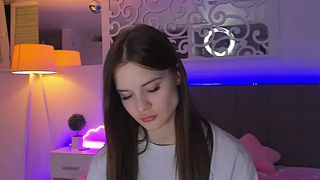 Chat XXX en directo de LuisaClover