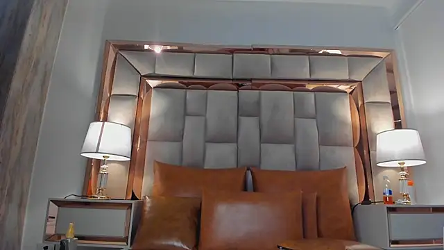 XXX chat uživo modela ValentinaBreats