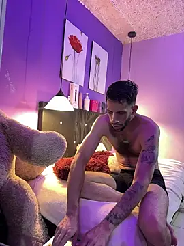 Chat +18 de Karim_mansur ao vivo