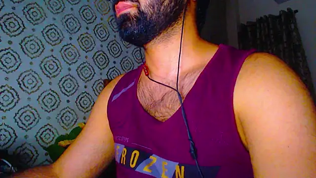 cutebeardi's Live XXX Chat