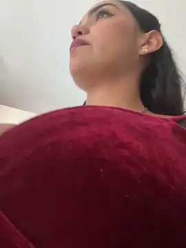 Онлайн чат XXX Sara-77