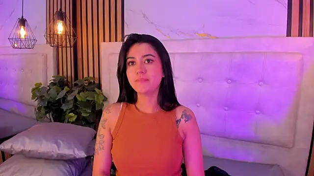 دردشة Madyson18 الجنسية المباشرة