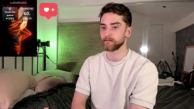 Dexter_Raze's Live XXX Chat