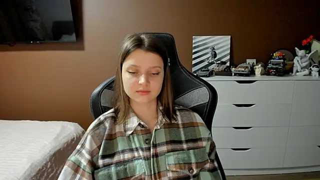 SoniNesti 即時 XXX 聊天