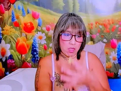 Chatroom XXX en direct de indianroxy