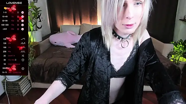 KayaNoir's Live XXX Chat