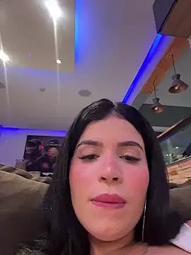 แชท XXX สดของ Rafaellaz