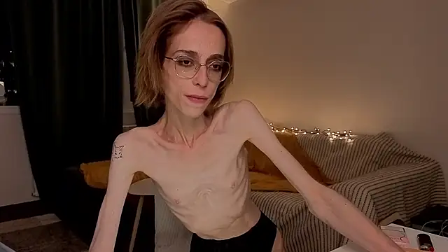 amber_quell_here webcam show