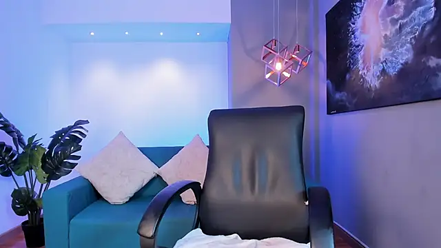 XXX chat uživo modela Alicee_Broownn