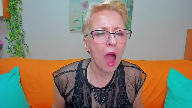 iamyourdream89 Show Webcam