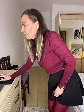 دردشة DivineAmely الجنسية المباشرة