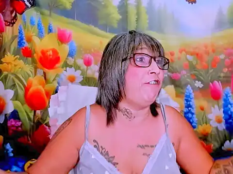 indianroxyn Live XXX chat