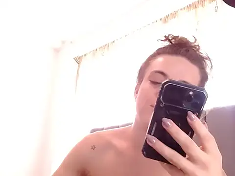 Chat +18 de saara_johnson496 ao vivo