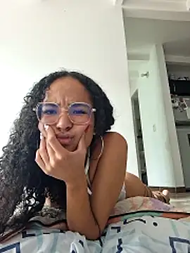 دردشة Catalina69_420 الجنسية المباشرة